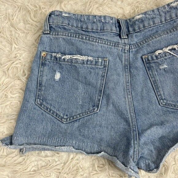 River Island Womens Raw Hem Distressed Denim Short Shorts Light Blue Size US 8 - Picture 8 of 9